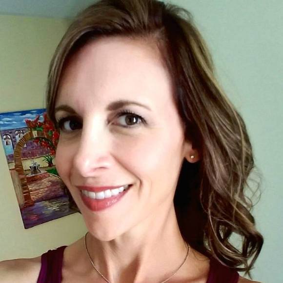 Meet your Posher, Laurel - Picture 1 of 1